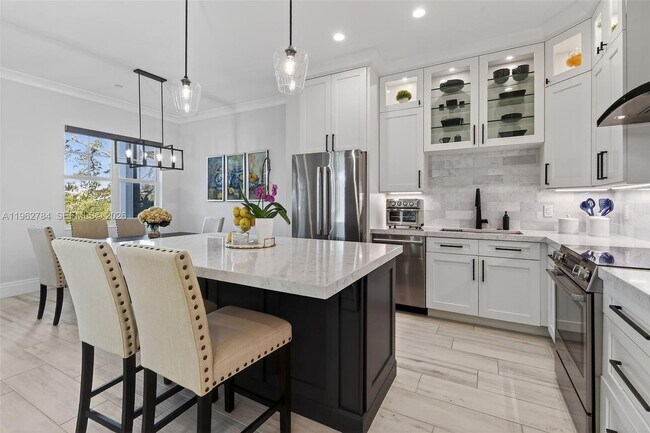 Building Photo - 620 Inlet Waters Cir