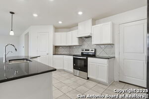 Building Photo - 11527 Arabette