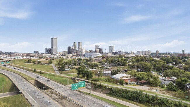 Building Photo - 1415 W Reconciliation Way