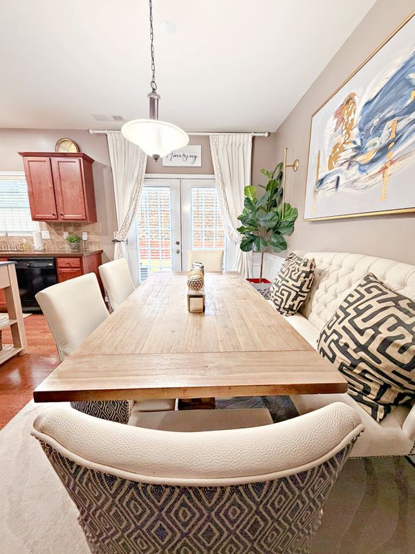 Building Photo - 2708 Beynon Ln NE