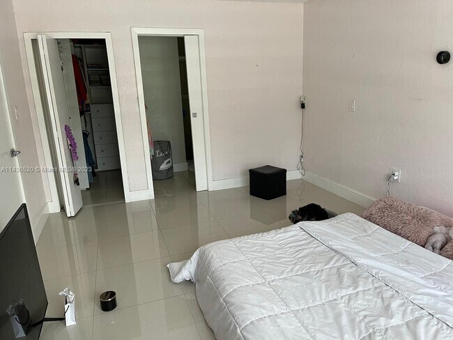 Building Photo - 12770 SW 18th St