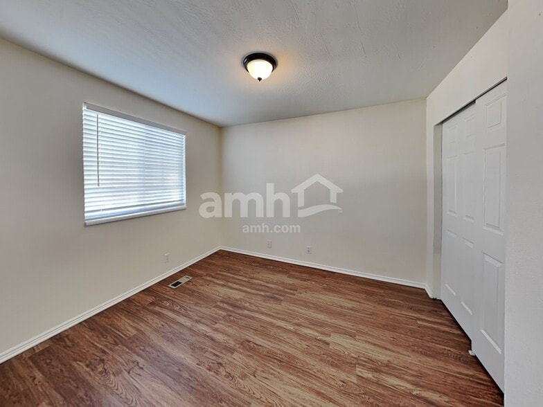 Building Photo - 6514 S 4195 W