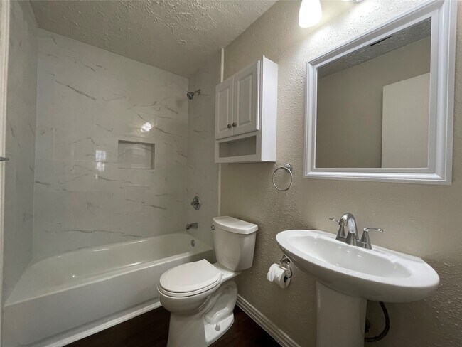 Building Photo - 22826 Elkana Deane Ln