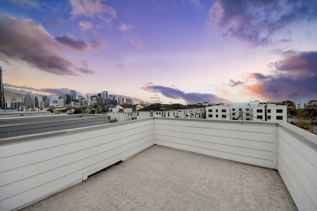 Building Photo - 1721 Eado Point Ln