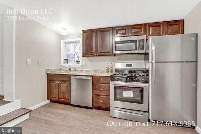 Building Photo - 3015 Locust St