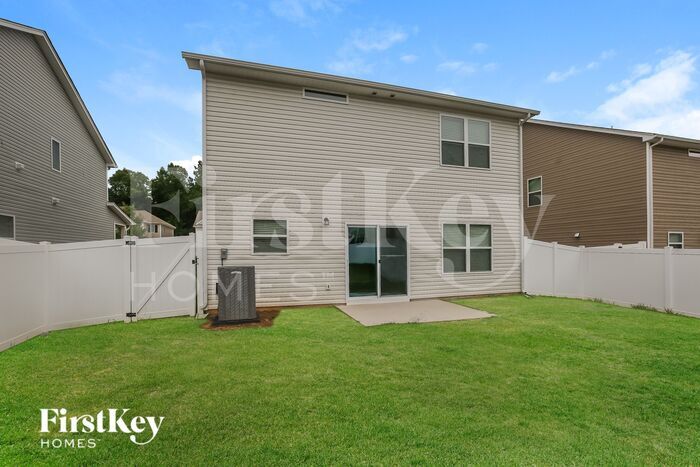 Building Photo - 9613 Hamel St