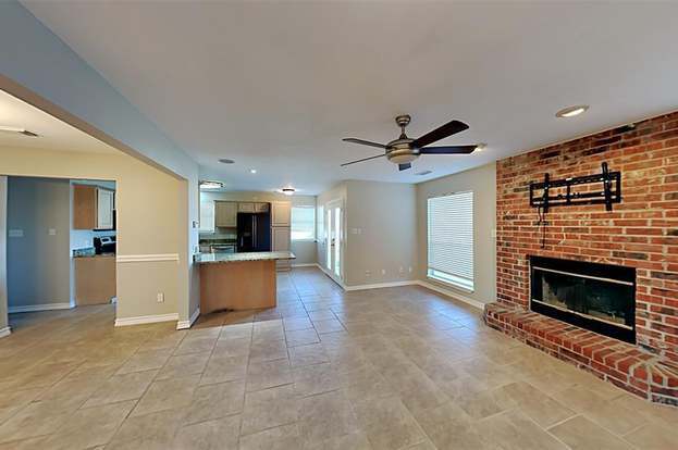 Building Photo - 13322 Hilltop Cir