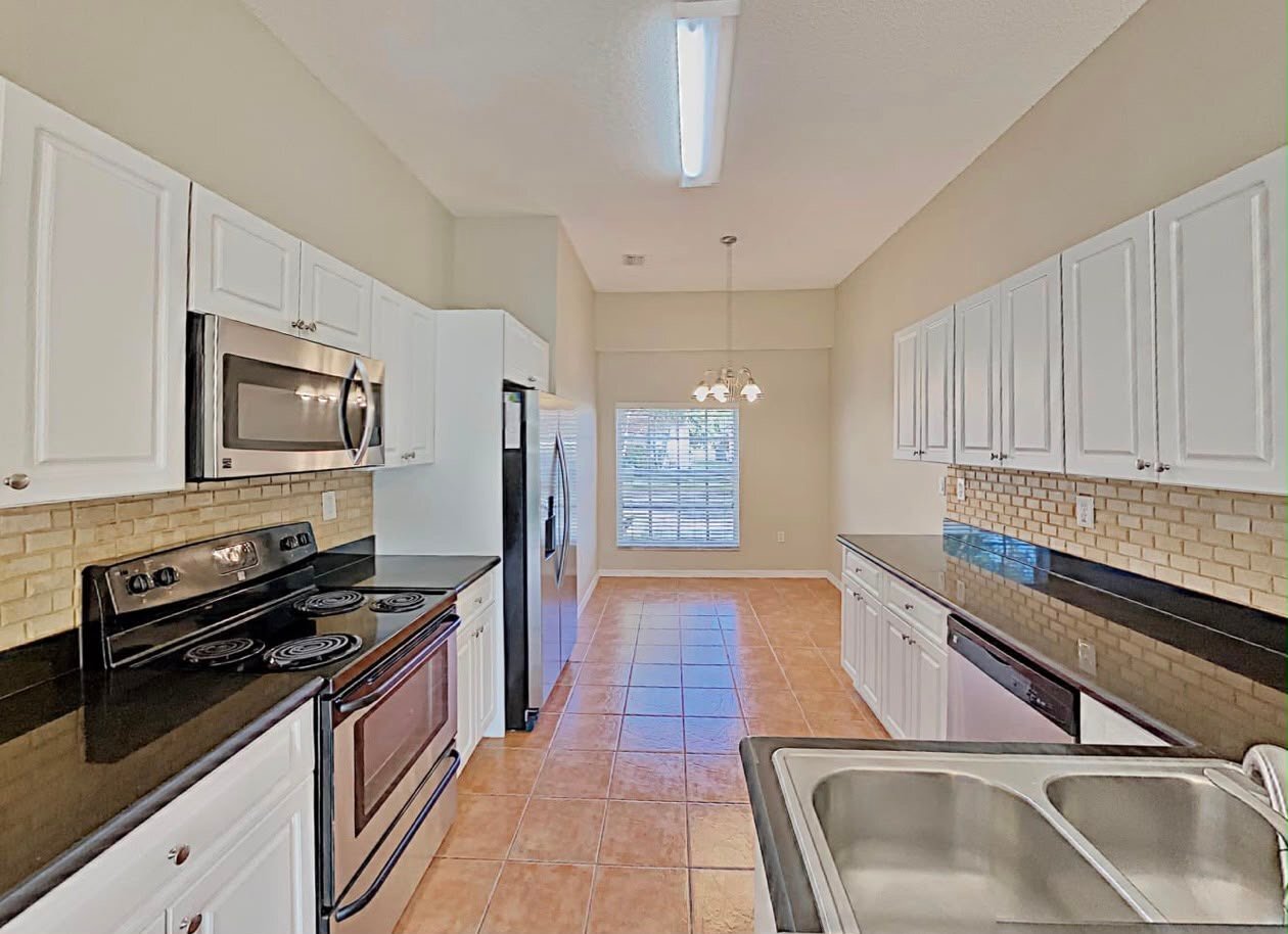 Building Photo - 10697 SW 20th Ct