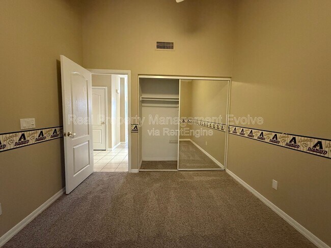 Building Photo - 3646 N Katmai