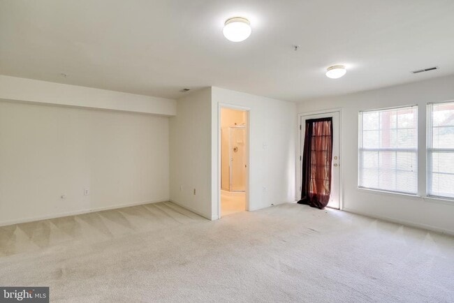 Building Photo - 2702 Snowmill Ct