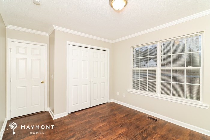 Building Photo - 156 Cook Rd NW