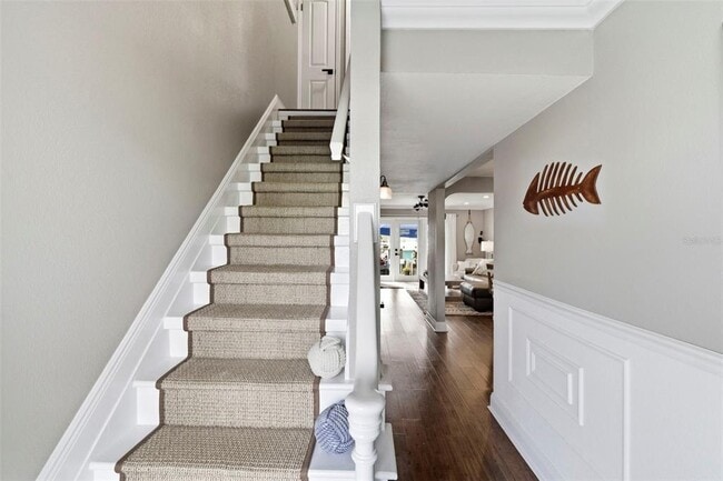 Building Photo - 4751 Coquina Key Dr SE