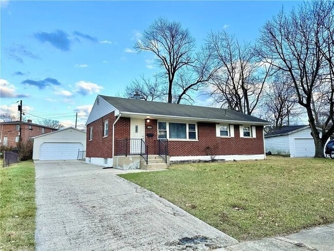 Building Photo - 4409 Danado Dr