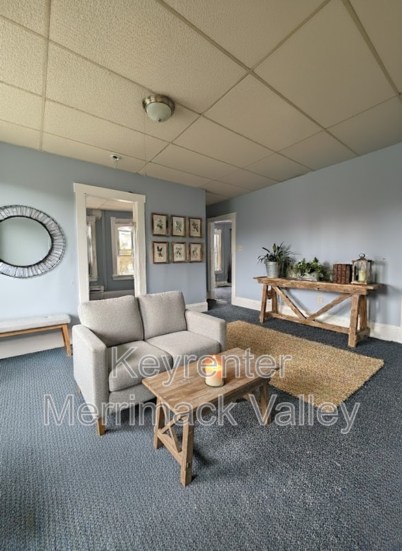 Building Photo - 5 Ellis Ave