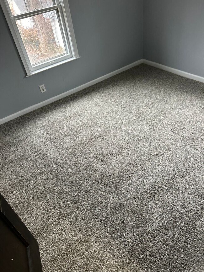 Building Photo - 3718 S Wayne Ave