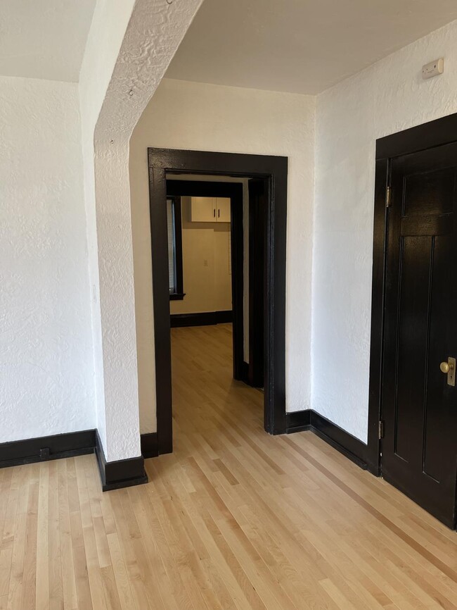 Building Photo - Ben Lomond - 1 bedroom