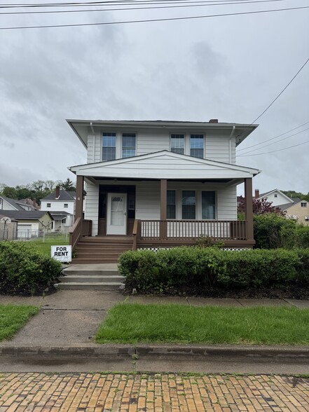 Primary Photo - 6 Schley Ave
