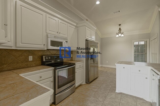 Building Photo - 3 Bed/2 Bath Home in Madison MS