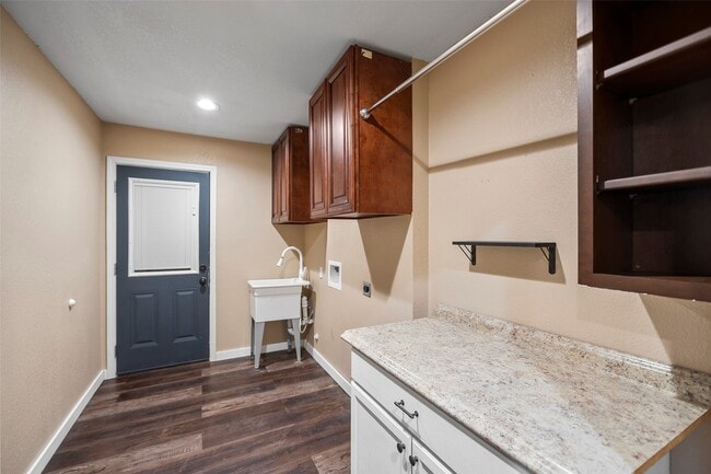 Primary Photo - 13114 Pantano Dr