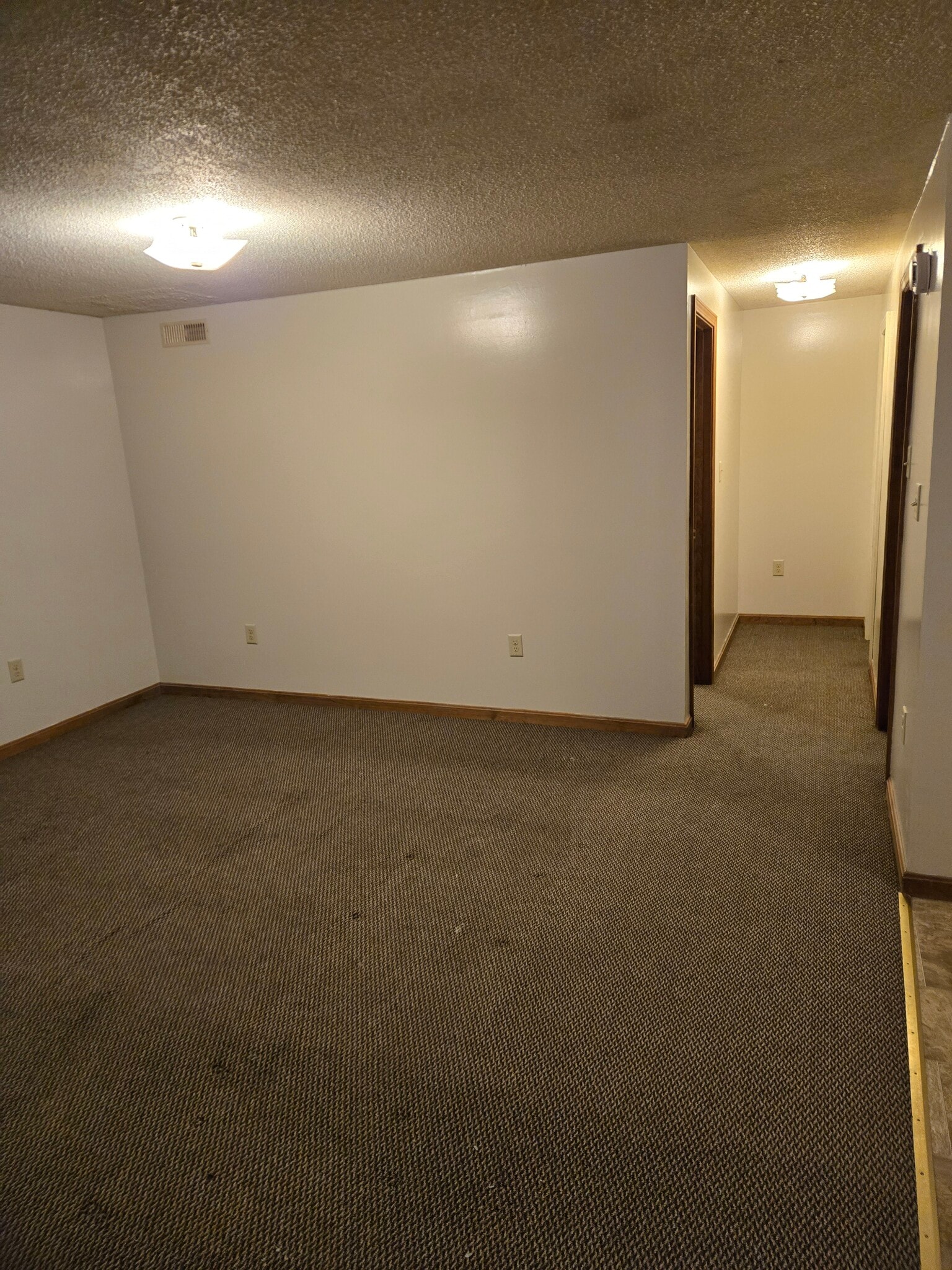 Building Photo - 40 Fieldview Dr