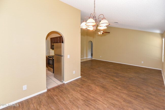 Building Photo - 3653 W Saragosa St