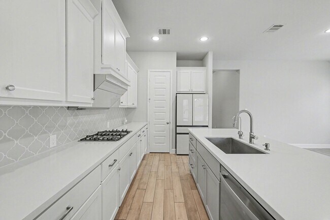 Building Photo - 2527 Alder Wood Ln