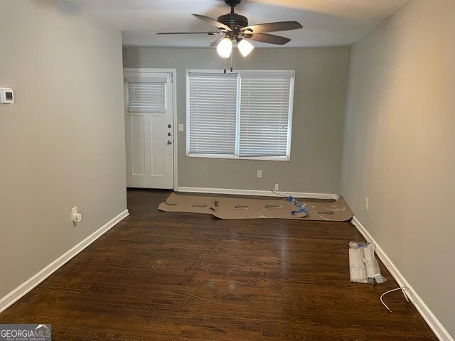 Building Photo - 2644 Farn Dr