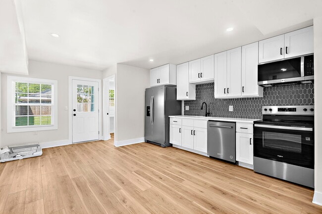 Building Photo - 24 Blake St