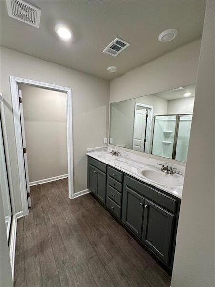 Building Photo - 380 Whitetail Cir