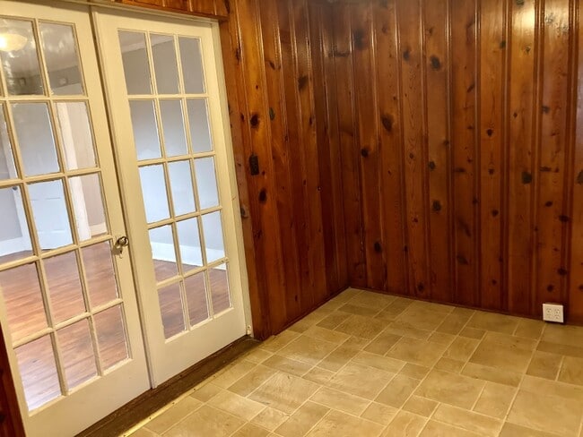 Building Photo - 427 Fairmont Ave