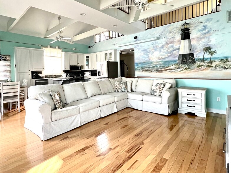 Unit B - 301 Butler Ave