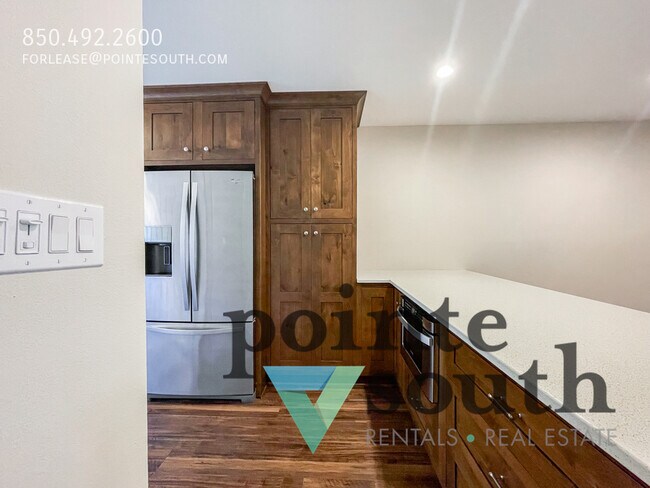 Building Photo - 3300 S Sugartree St