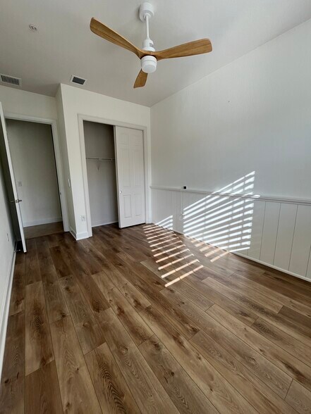 3rd Bedrm - 7877 Clemson St