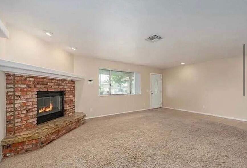 Building Photo - 57004 Antelope Trail