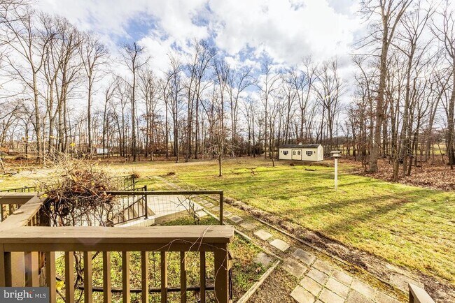 Building Photo - 36767 Pelham Ct