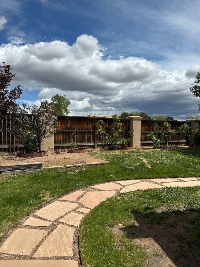 Building Photo - 2877 Plaza Blanca