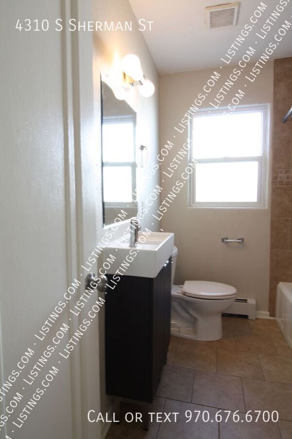 Building Photo - 4310 S Sherman St