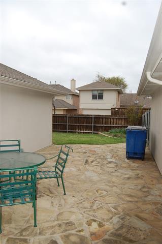 Building Photo - 1513 Tanglewood Dr