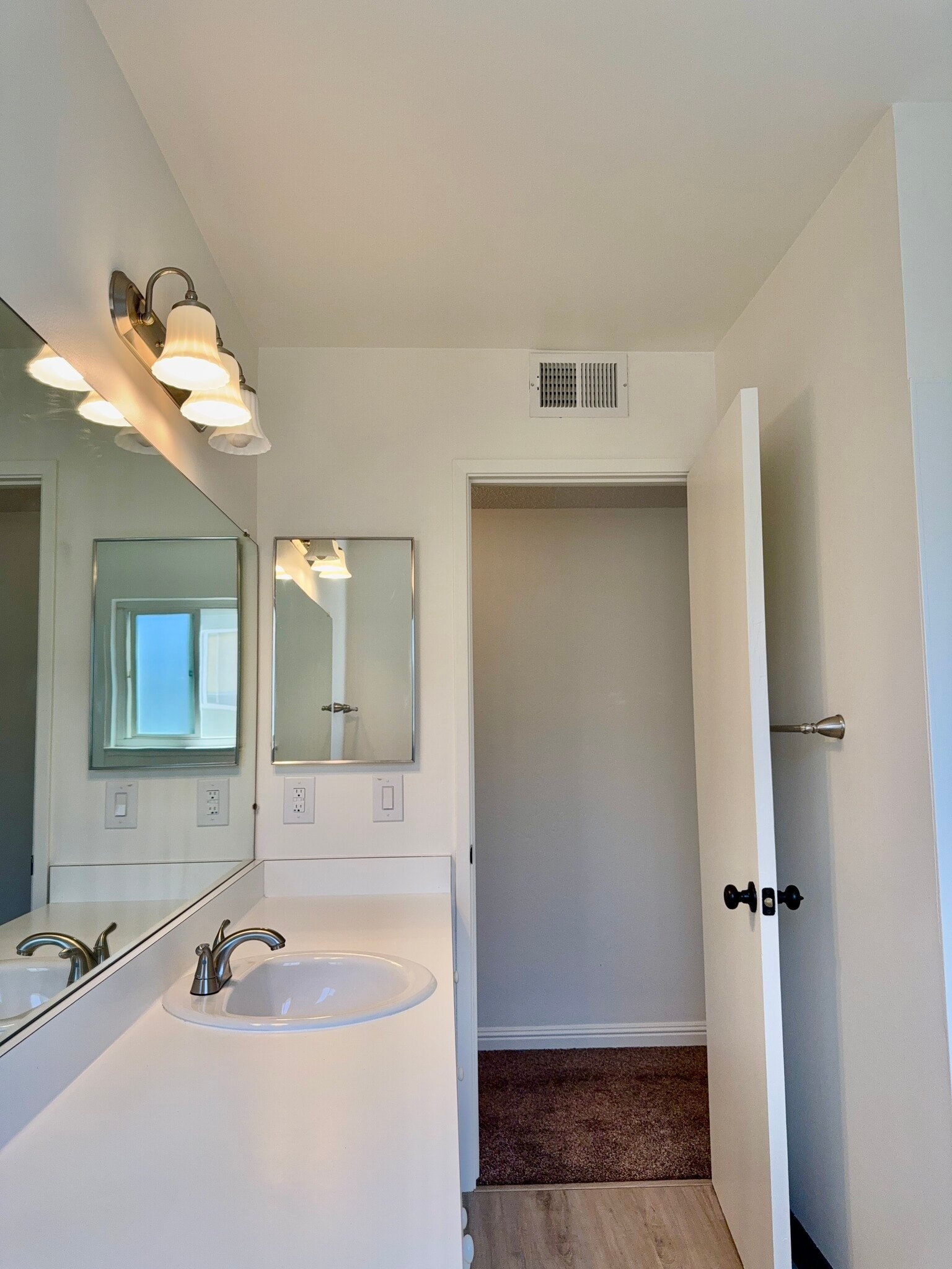 Building Photo - AMICI Apartments