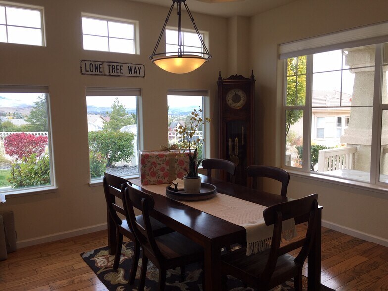 Building Photo - 486 Octate Cir