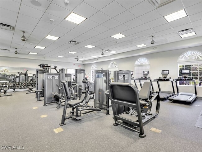 Building Photo - 725 Saratoga Cir