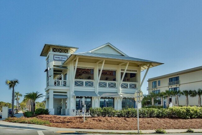 Building Photo - PRICE DROP!! Great 3-bedroom Florida cotta...