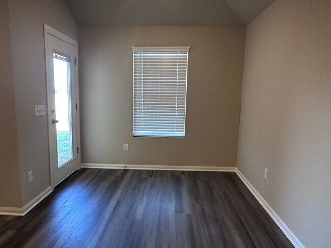 Building Photo - 9213 Blackfork Ln