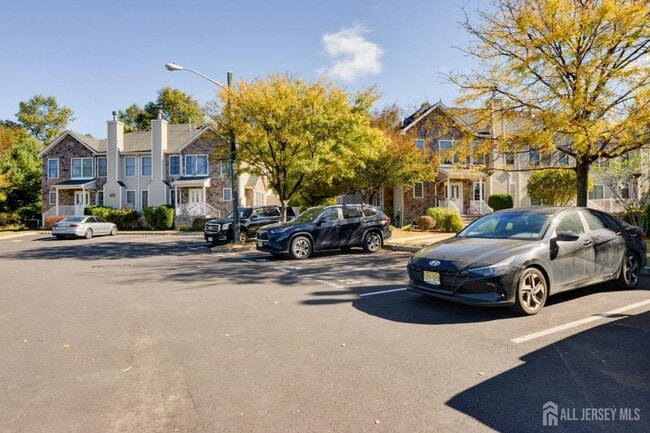 Building Photo - 13 Lackland Ave