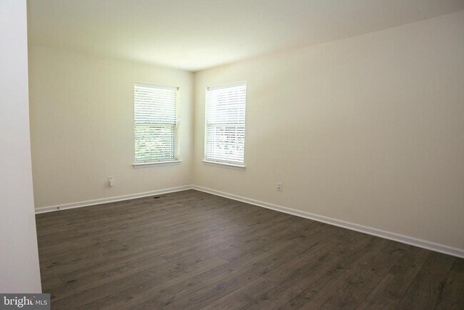 Building Photo - 1600 Hudgins Farm Cir