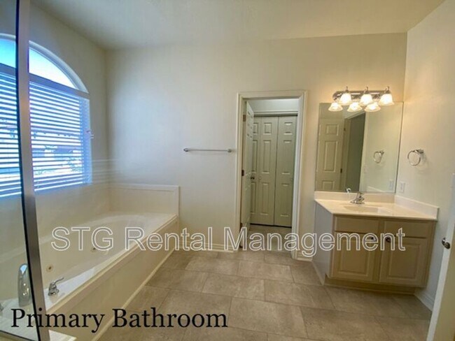 Building Photo - 1763 W 3550 S