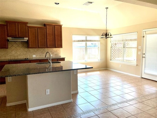 Building Photo - 1001 Emory Fields Cove