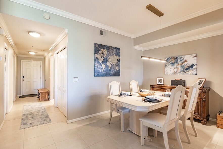 Den or formal dining room. - 8331 Whiskey Preserve Cir