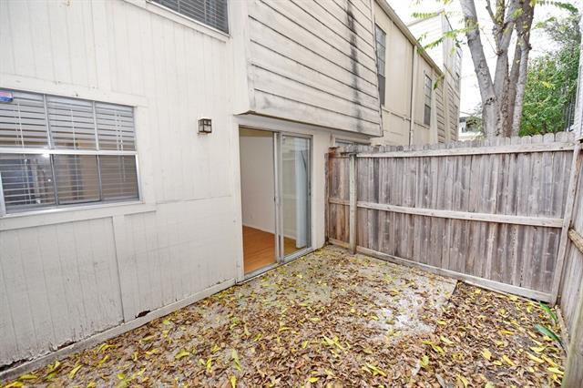 Building Photo - 4033 Gilbert Ave