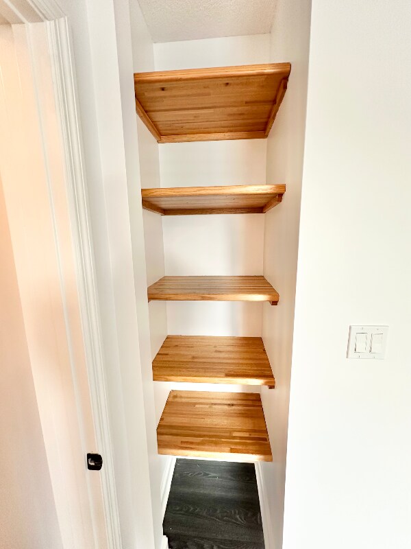 Building Photo - 10390 Ivy Hollow Dr